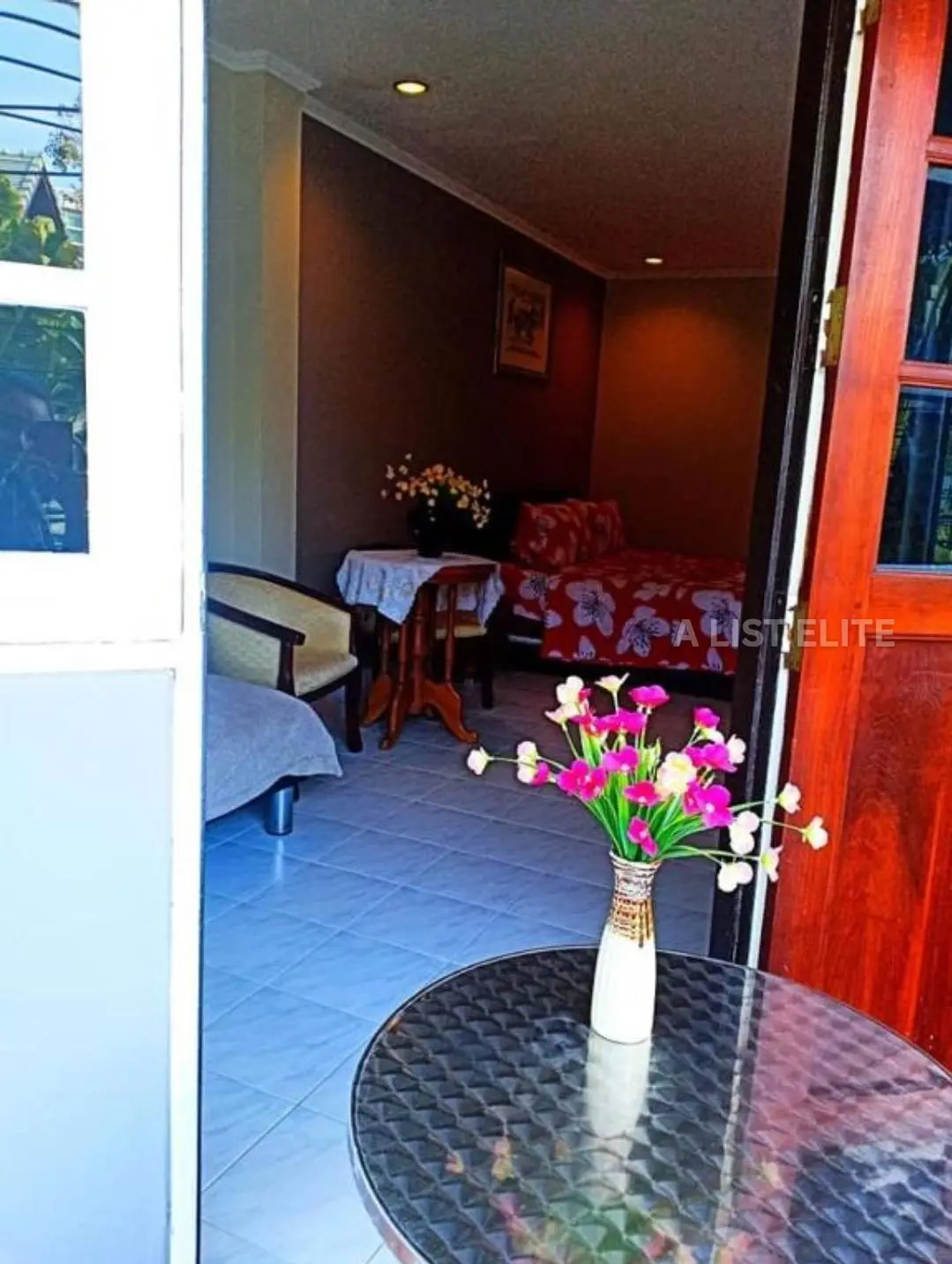 โรงแรมใกล้ปราสาทสัจธรรม - โอกาสในการลงทุนที่สำคัญ