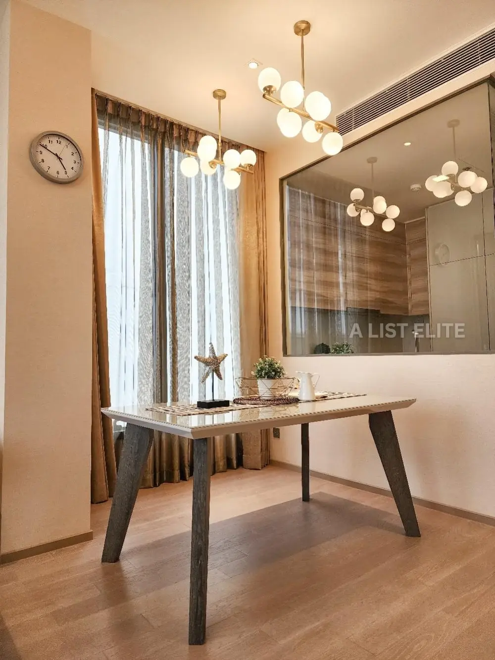 Sky-High Living: The ESSE Asoke - Exquisite 2 Bed Condo with Pool View