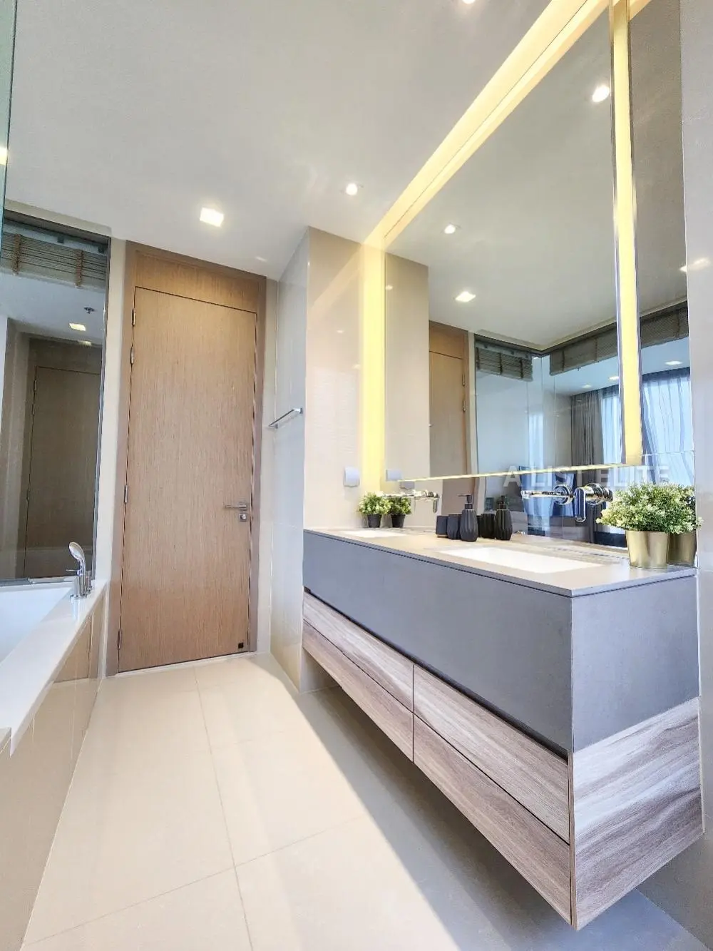 Sky-High Living: The ESSE Asoke - Exquisite 2 Bed Condo with Pool View