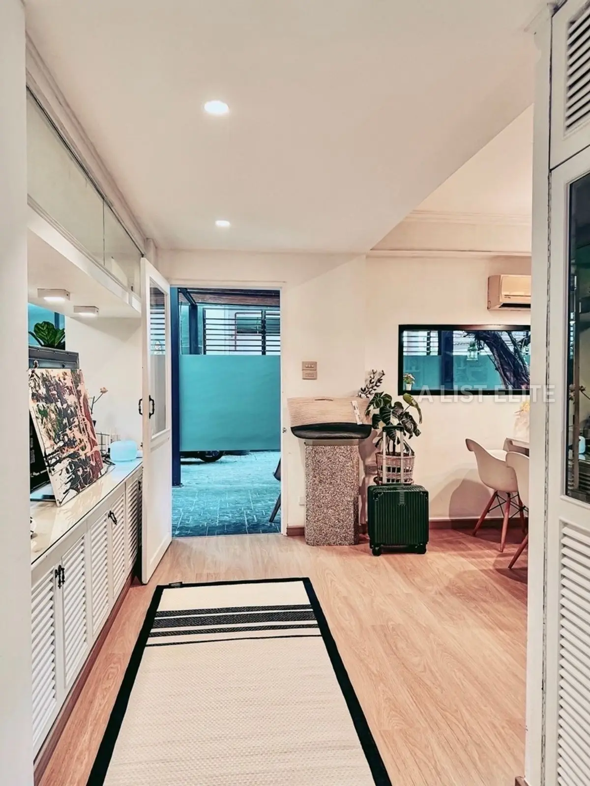 Maison de ville Ekkamai 12 - Vie moderne au cœur de Bangkok