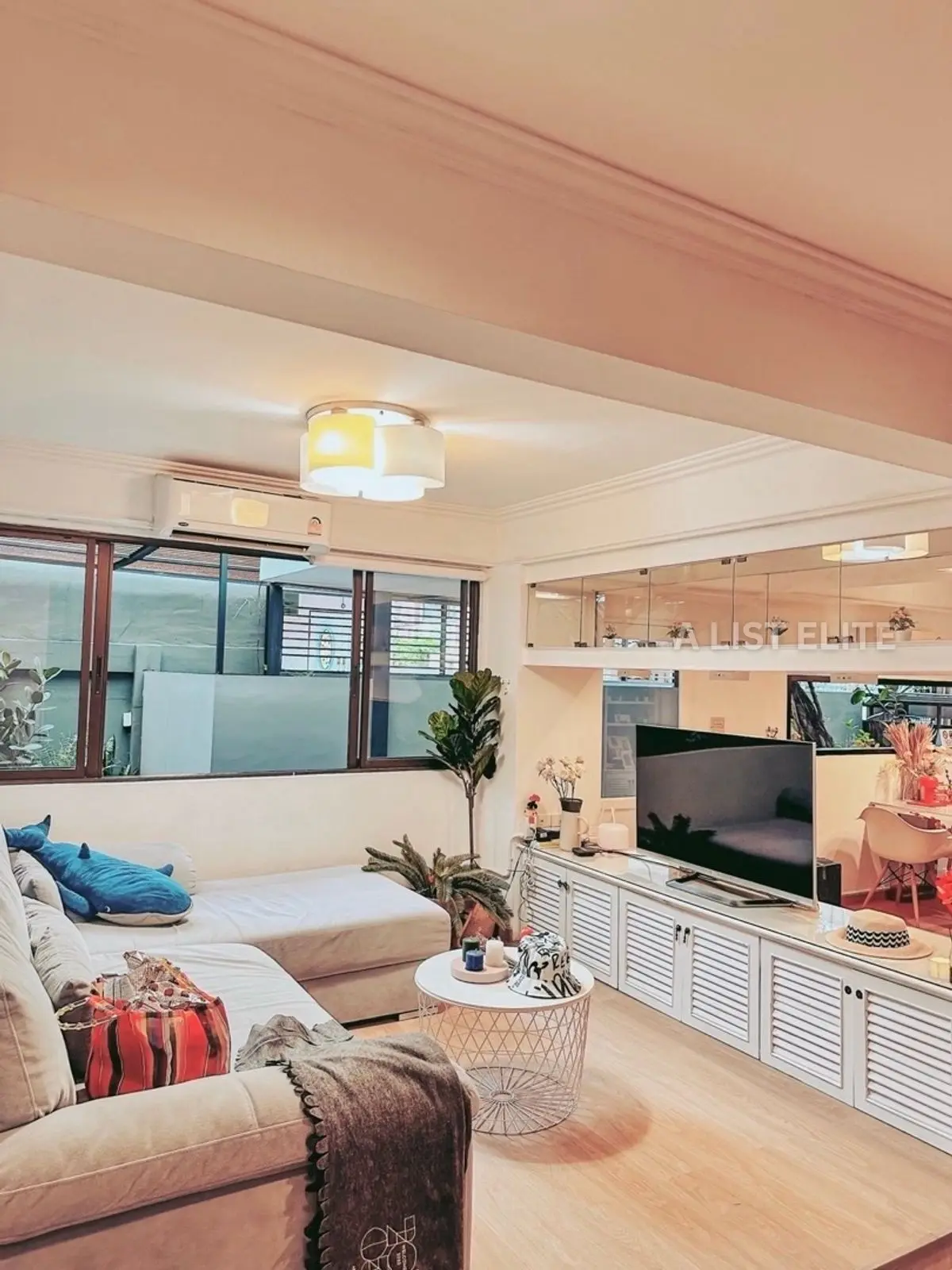 Maison de ville Ekkamai 12 - Vie moderne au cœur de Bangkok