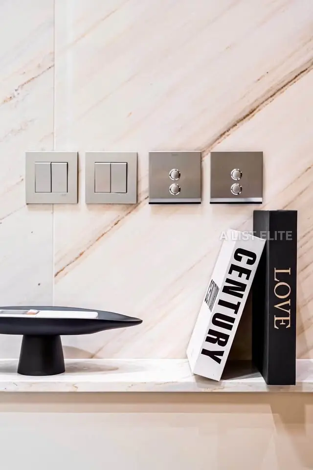 Luxury Living at 28 Chidlom - Prime Location Apartment