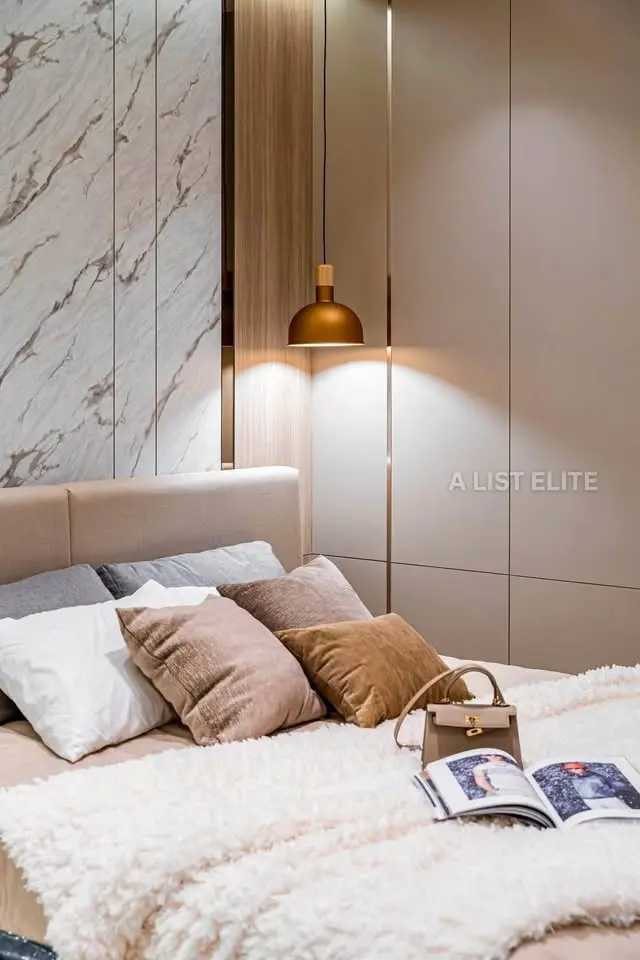 Luxury Living at 28 Chidlom - Prime Location Apartment