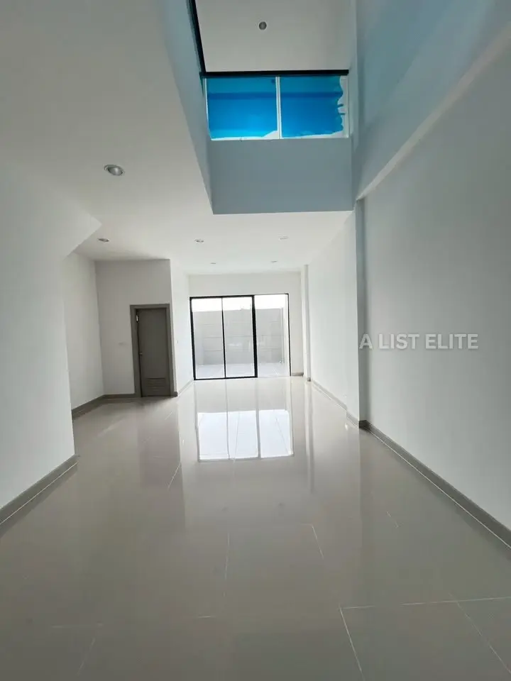 Premium Place MIX นวมินทร์