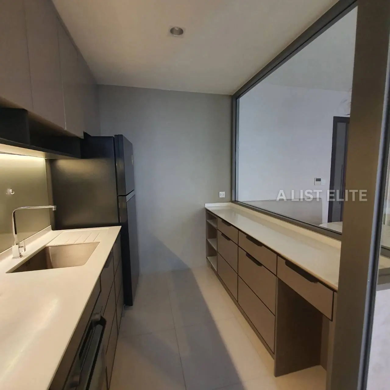 Condo 333 Riverside : Vie luxueuse au bord de la rivière