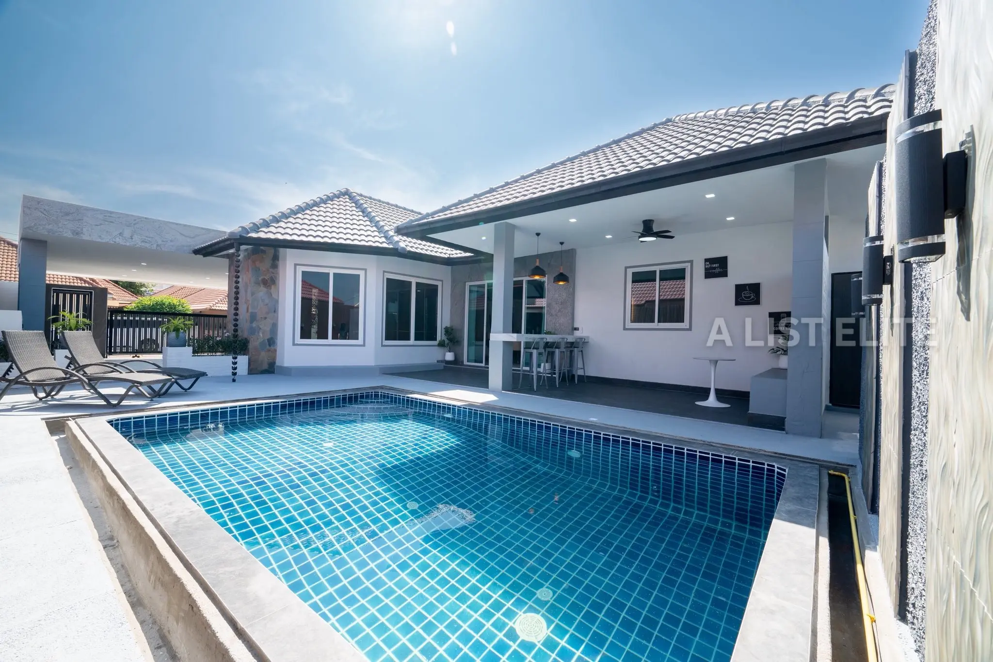 บ้านเดี่ยว - หมู่บ้านพัทยาฮิลล์ 2