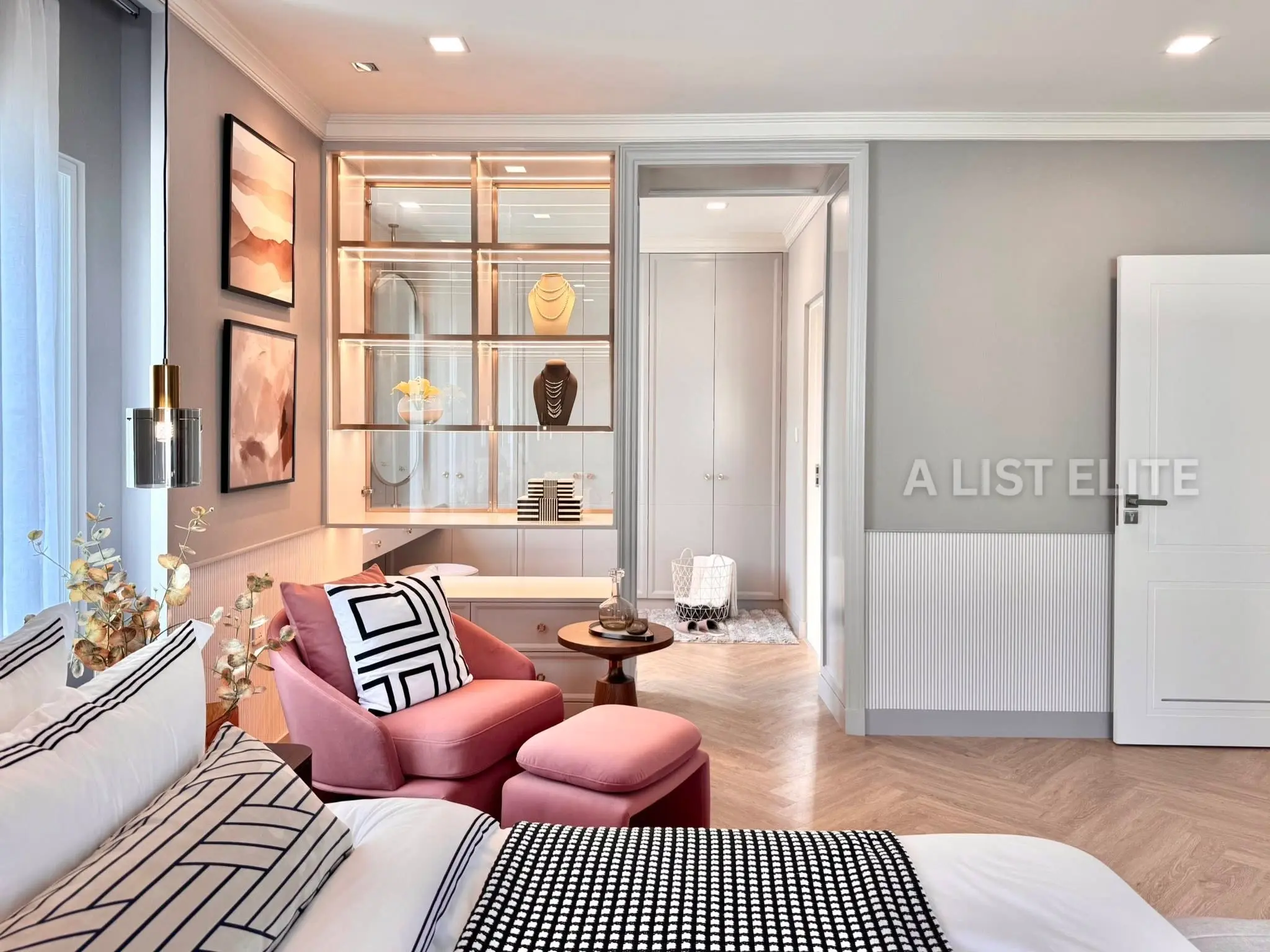 Stunning Fully Furnished Home in CHAIYAPRUEK Bangna Km.15