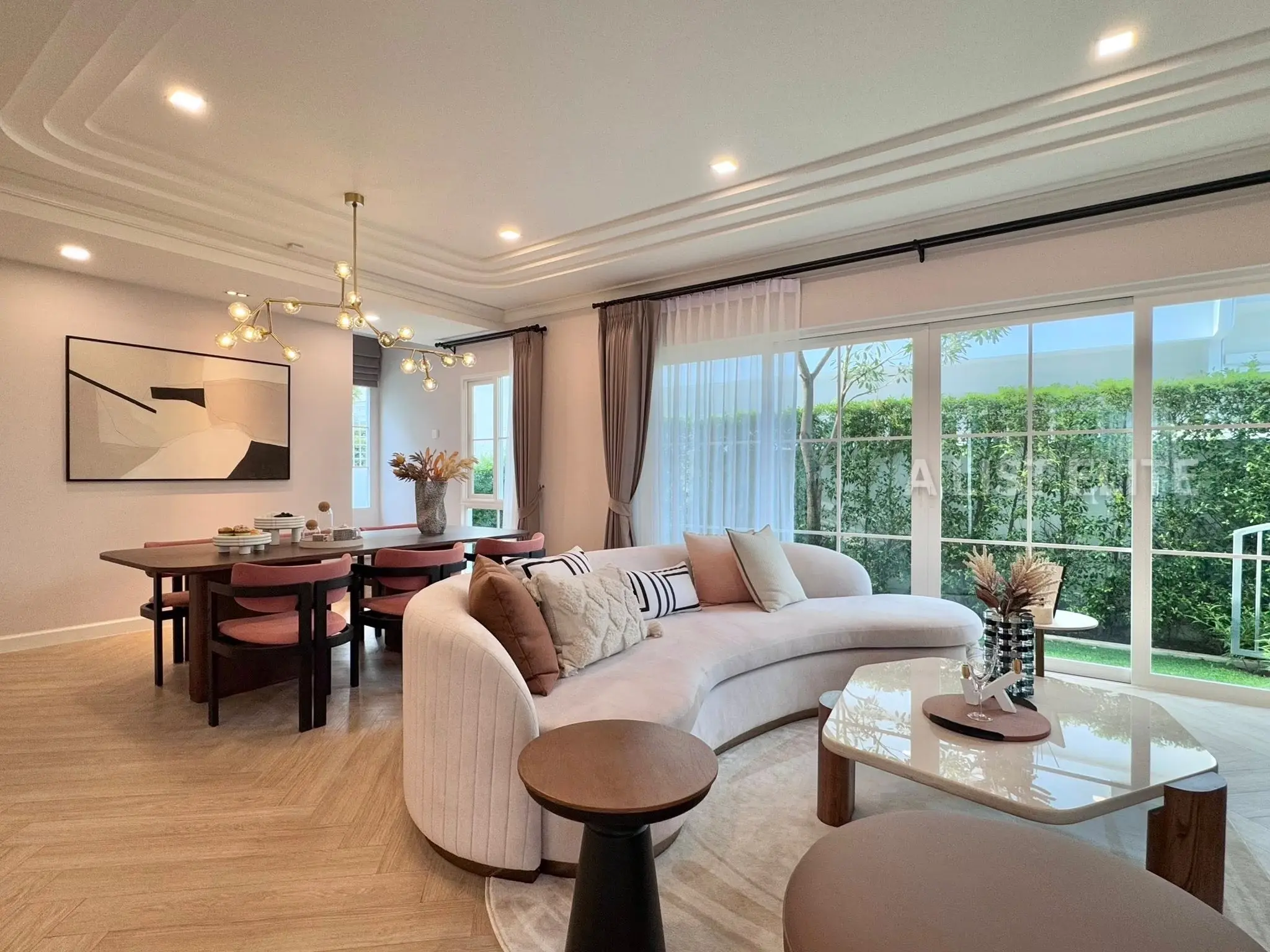 Stunning Fully Furnished Home in CHAIYAPRUEK Bangna Km.15