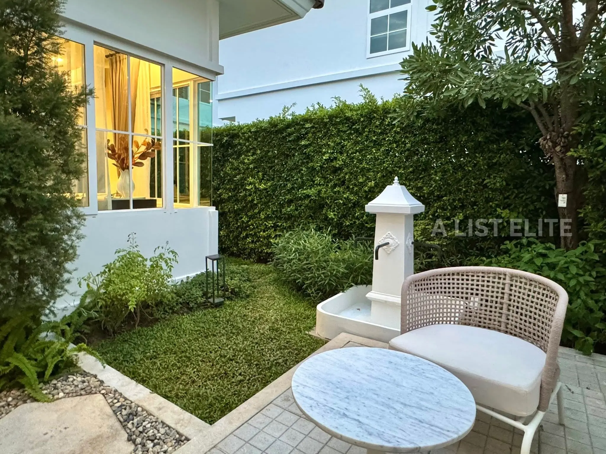 Stunning Fully Furnished Home in CHAIYAPRUEK Bangna Km.15