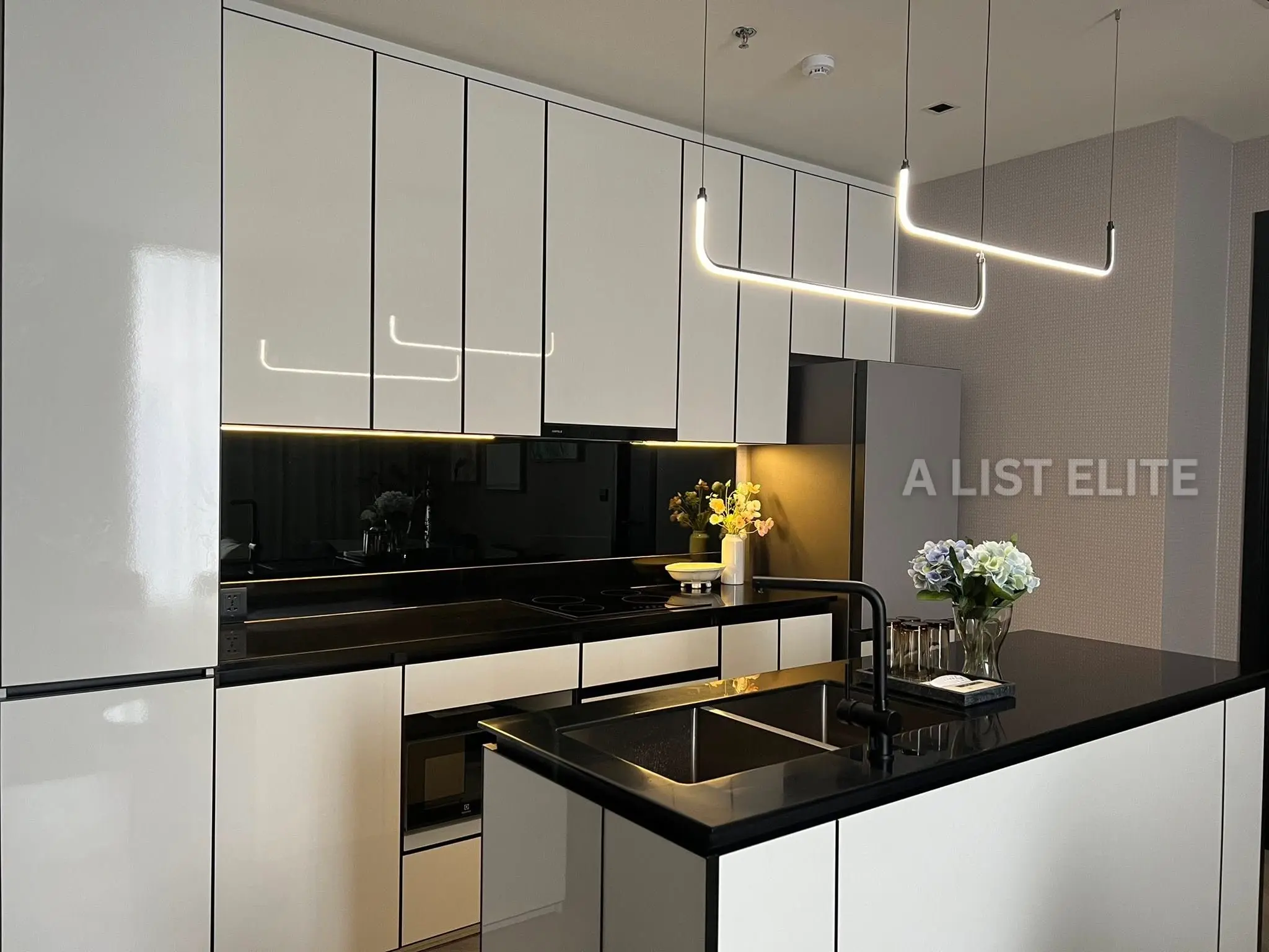 Superbe Condo 2 Chambres - Chapter Charoennakorn Riverside