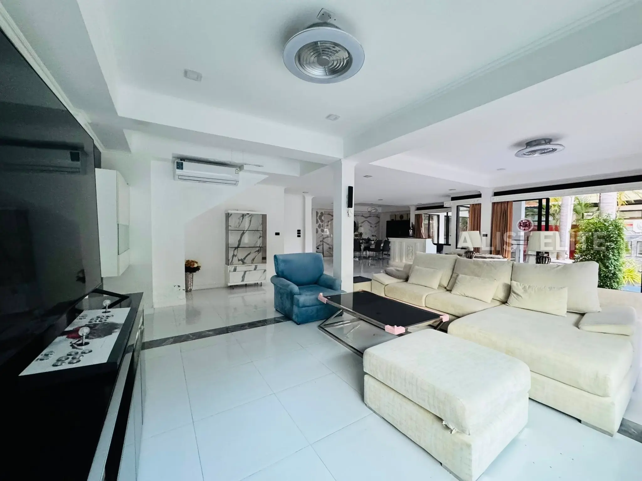 Villa avec Piscine - Proche de la Plage de Jomtien, Pattaya