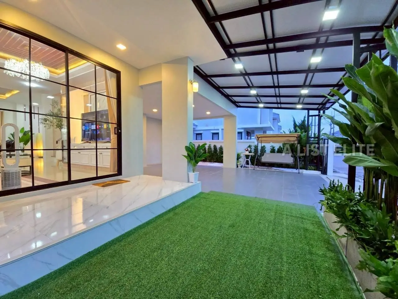 บ้านเดี่ยว - โครงการอุไรวรรณ แกรนด์วิลล่า ซอยเนินพลับหวาน พัทยา