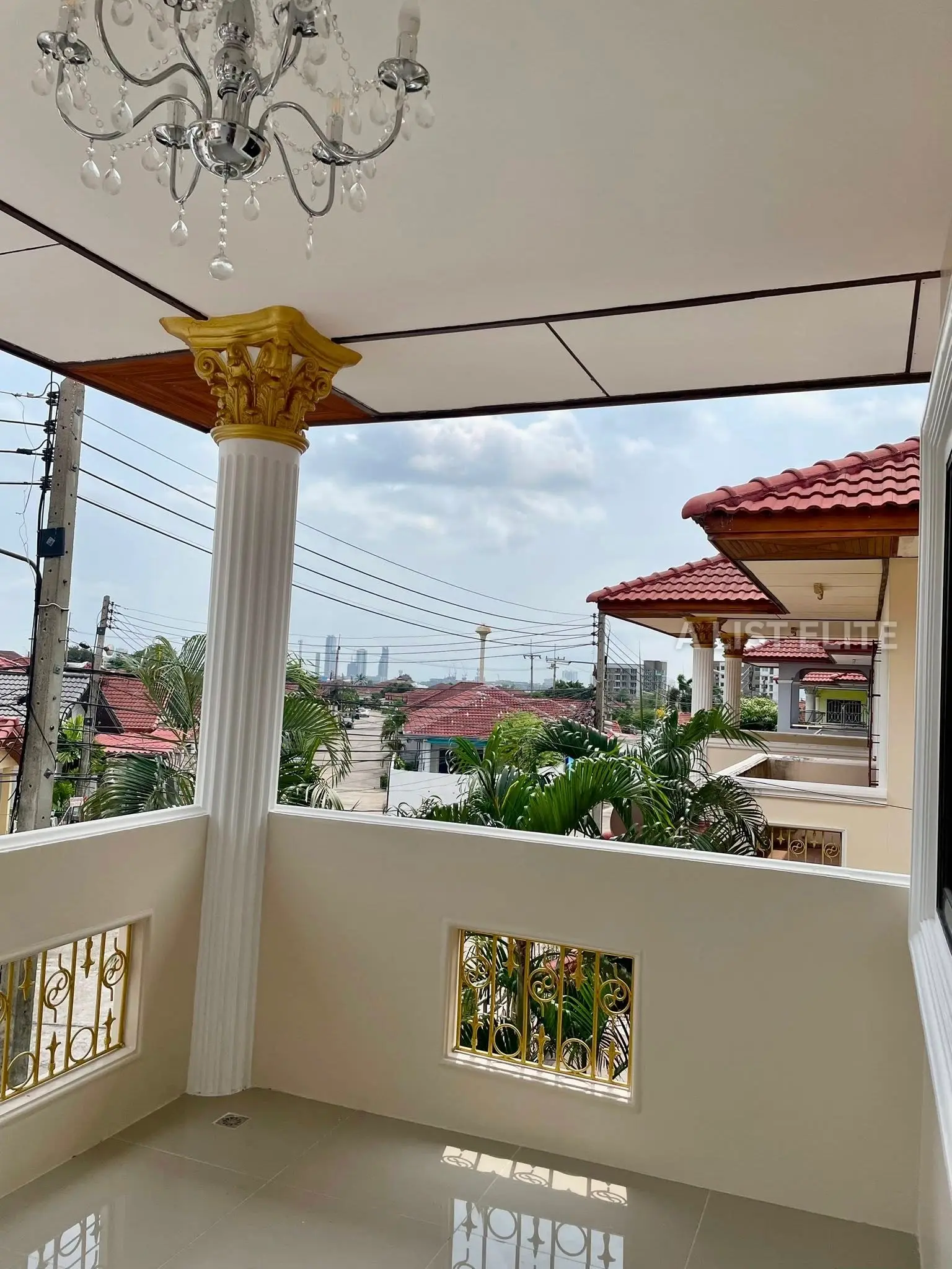 บ้านเดี่ยวรีโนเวทใหม่ หมู่บ้านเอกมงคล 3 พัทยา