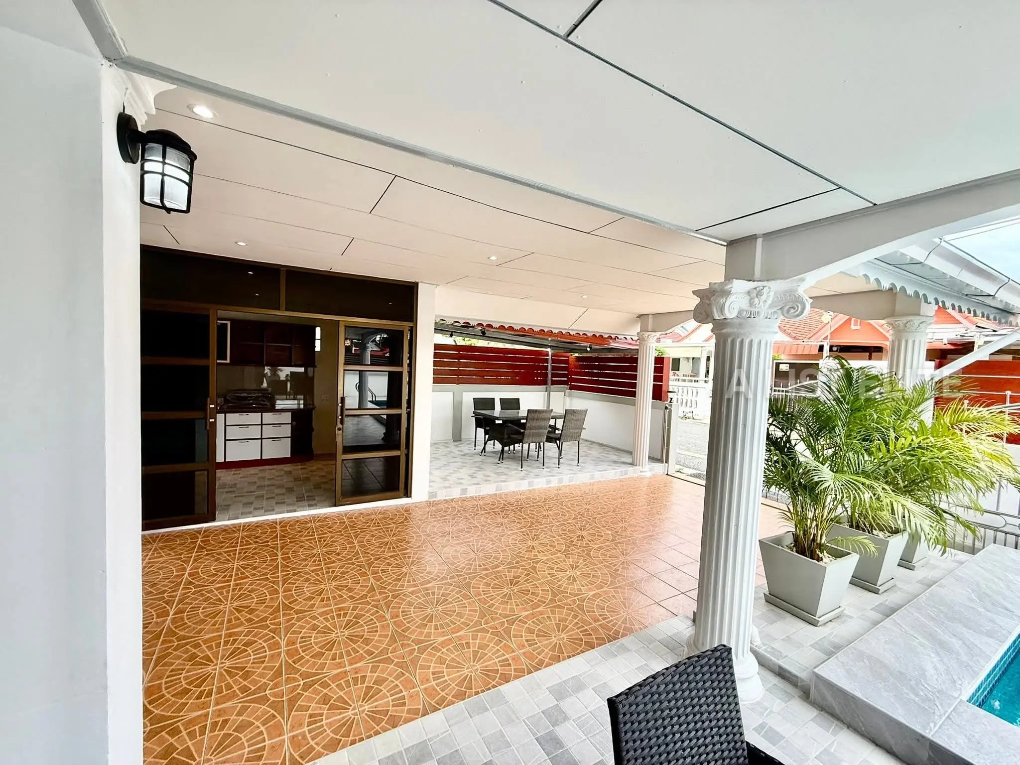 Wanta Village – Pattaya