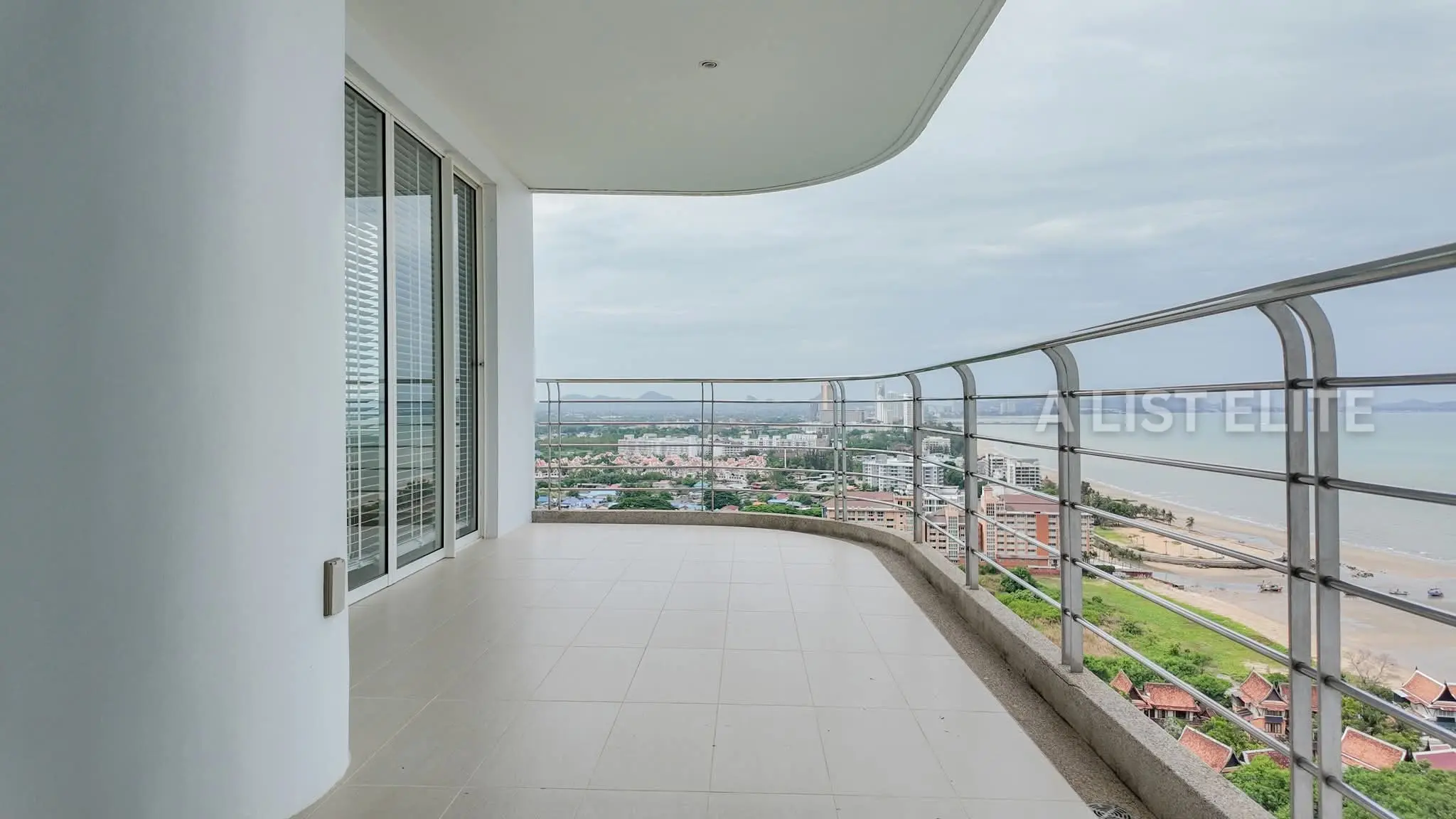 La Royale Jomtien Condo