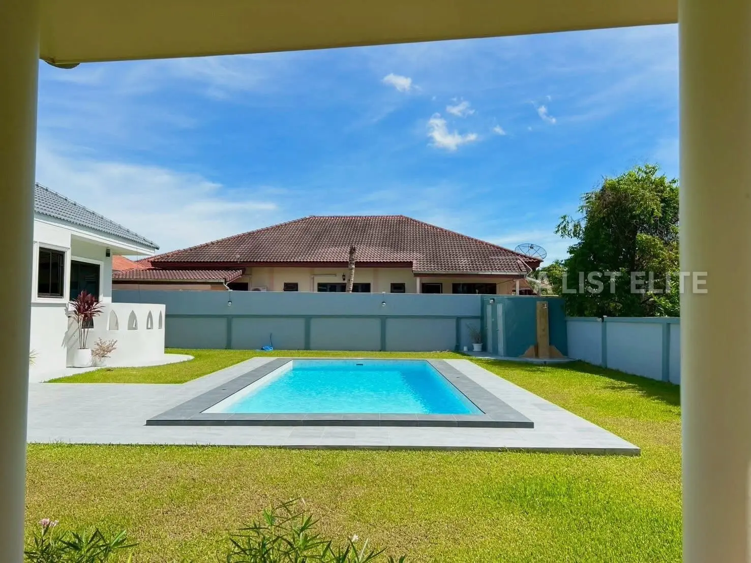 Pool Villa – Bang Saray