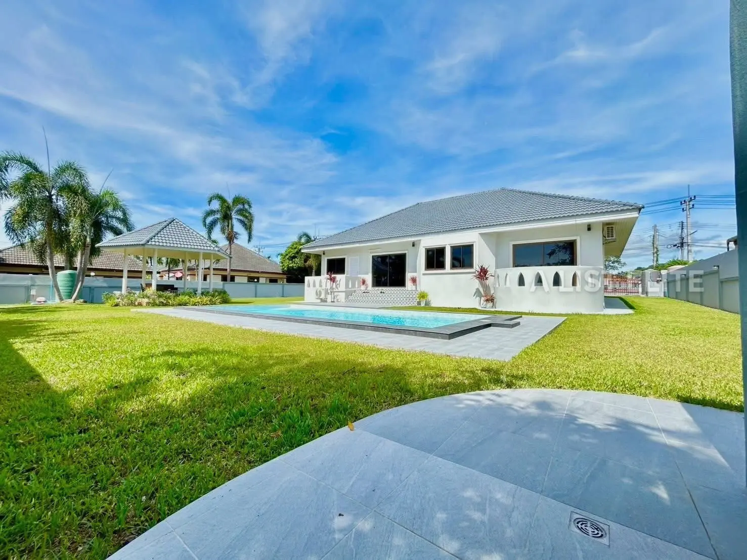 Pool Villa – Bang Saray