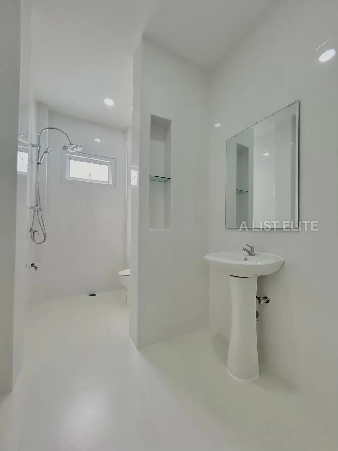 Spacious Garden Home – Siam Country Club