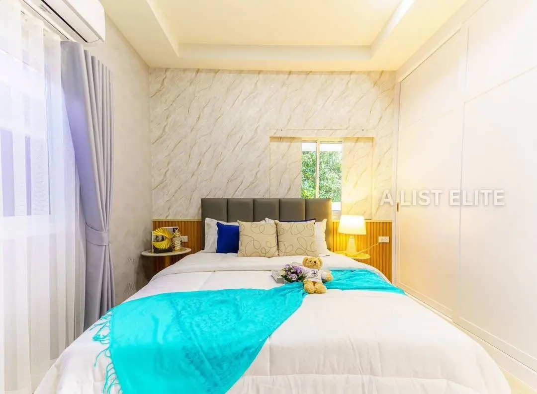 บ้านมุมสไตล์โมเดิร์นลักชูรี่ – ห้วยใหญ่