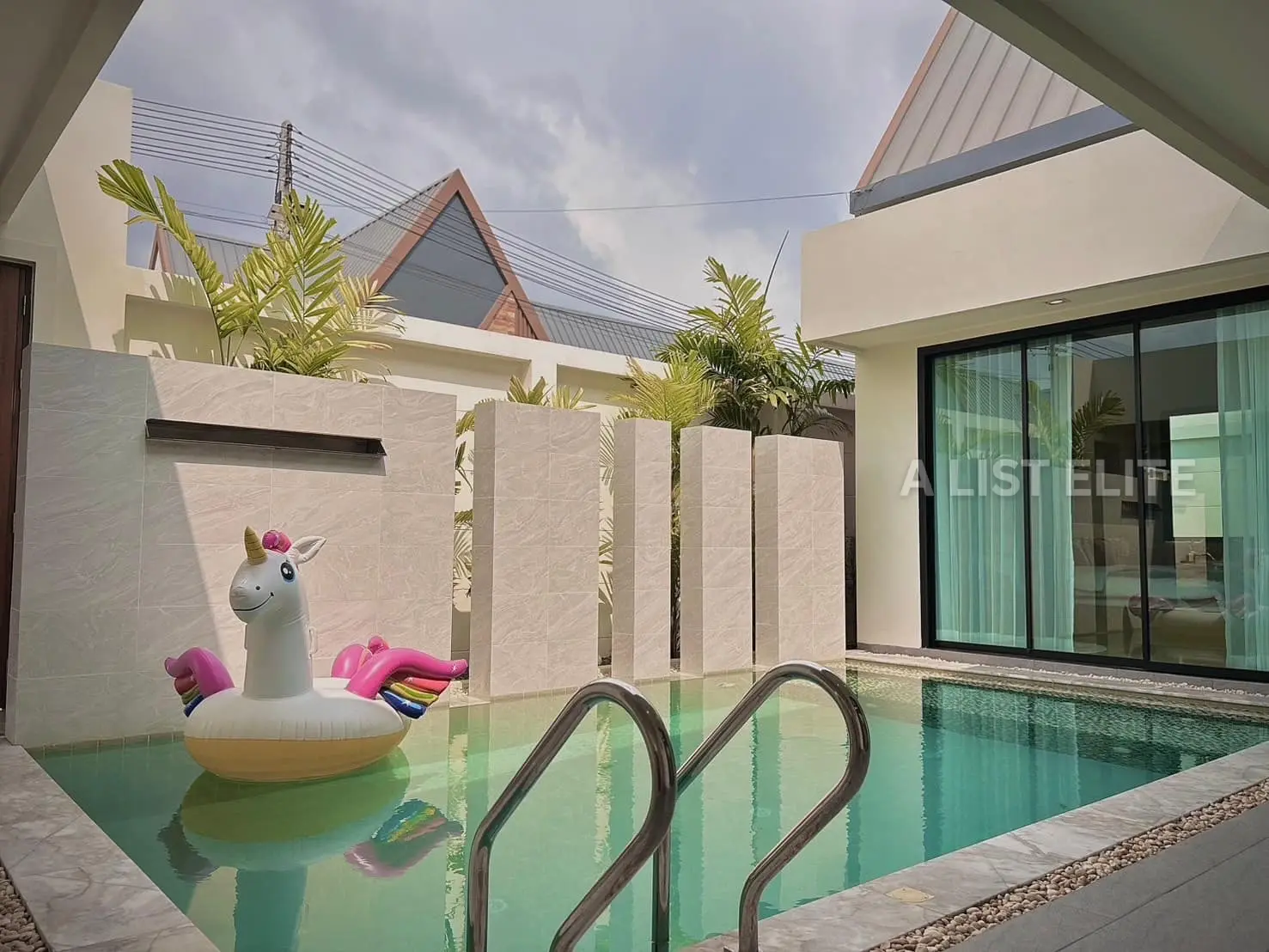 Villa avec piscine privée – Thungklom-Tanman