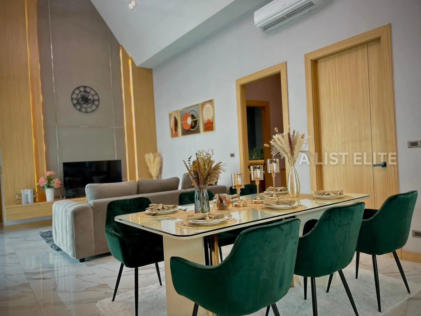 บ้านเดี่ยวพร้อมสระว่ายน้ำส่วนตัว – ทุ่งกลมตาลหมัน