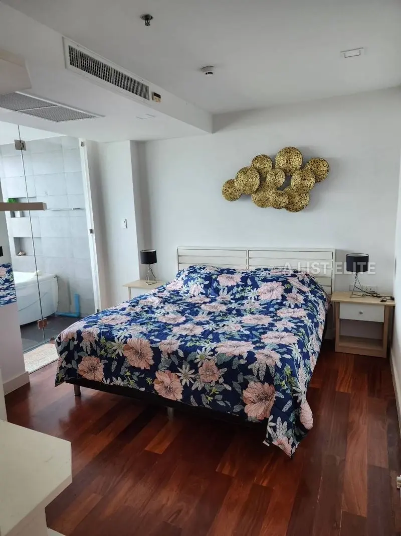  Ananya Beachfront Wongamat