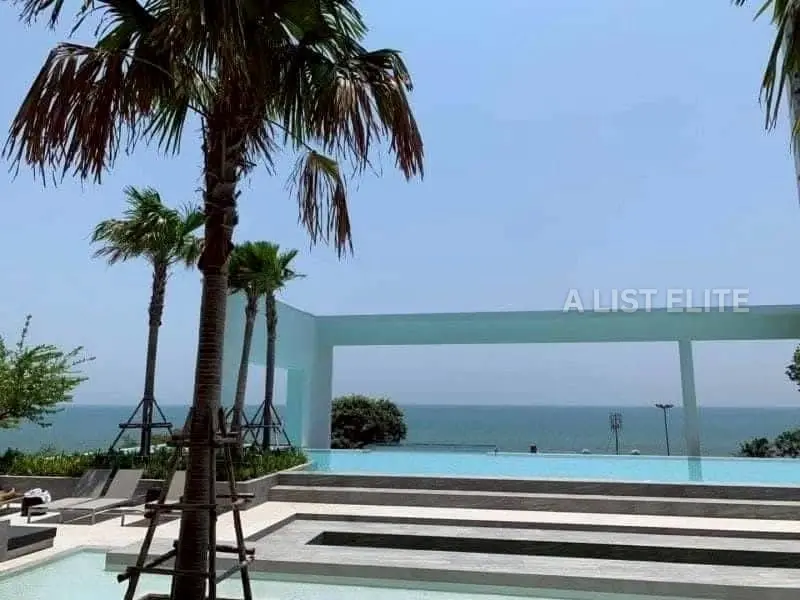 Aeras Condo Pattaya – Appartement 3 chambres en bord de mer