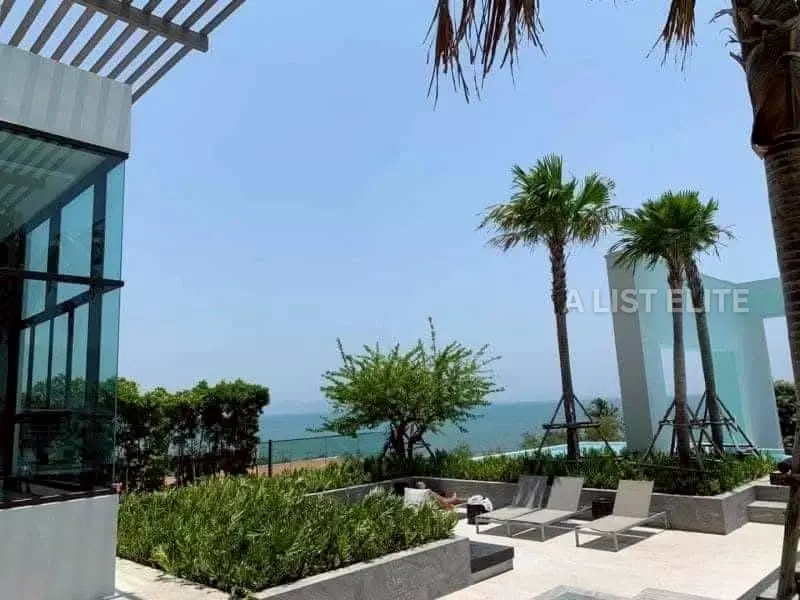 Aeras Condo Pattaya – Appartement 3 chambres en bord de mer