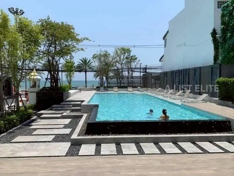 Aeras Condo Pattaya – Appartement 3 chambres en bord de mer