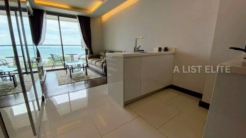 The Peak Towers – Appartement 1 chambre abordable à Pratumnak