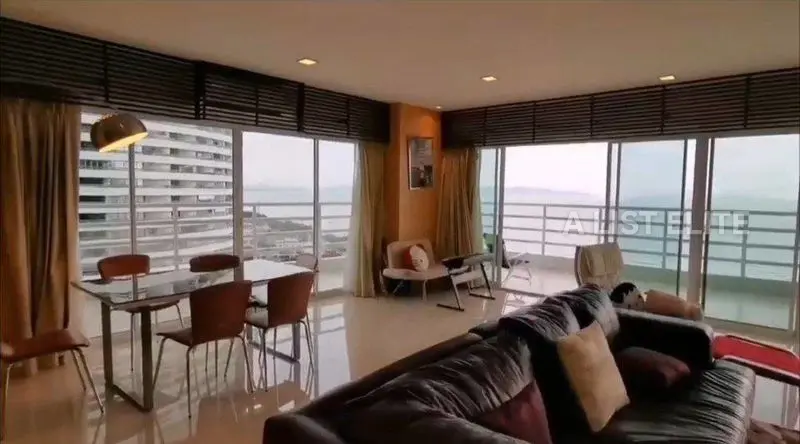 View Talay Condo 7 – Appartement d’angle spacieux avec vue mer