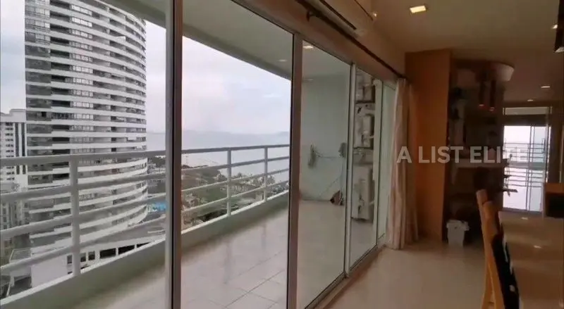 View Talay Condo 7 – Appartement d’angle spacieux avec vue mer