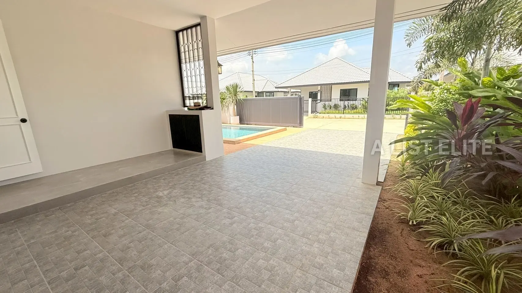 Maison avec piscine privée et club-house