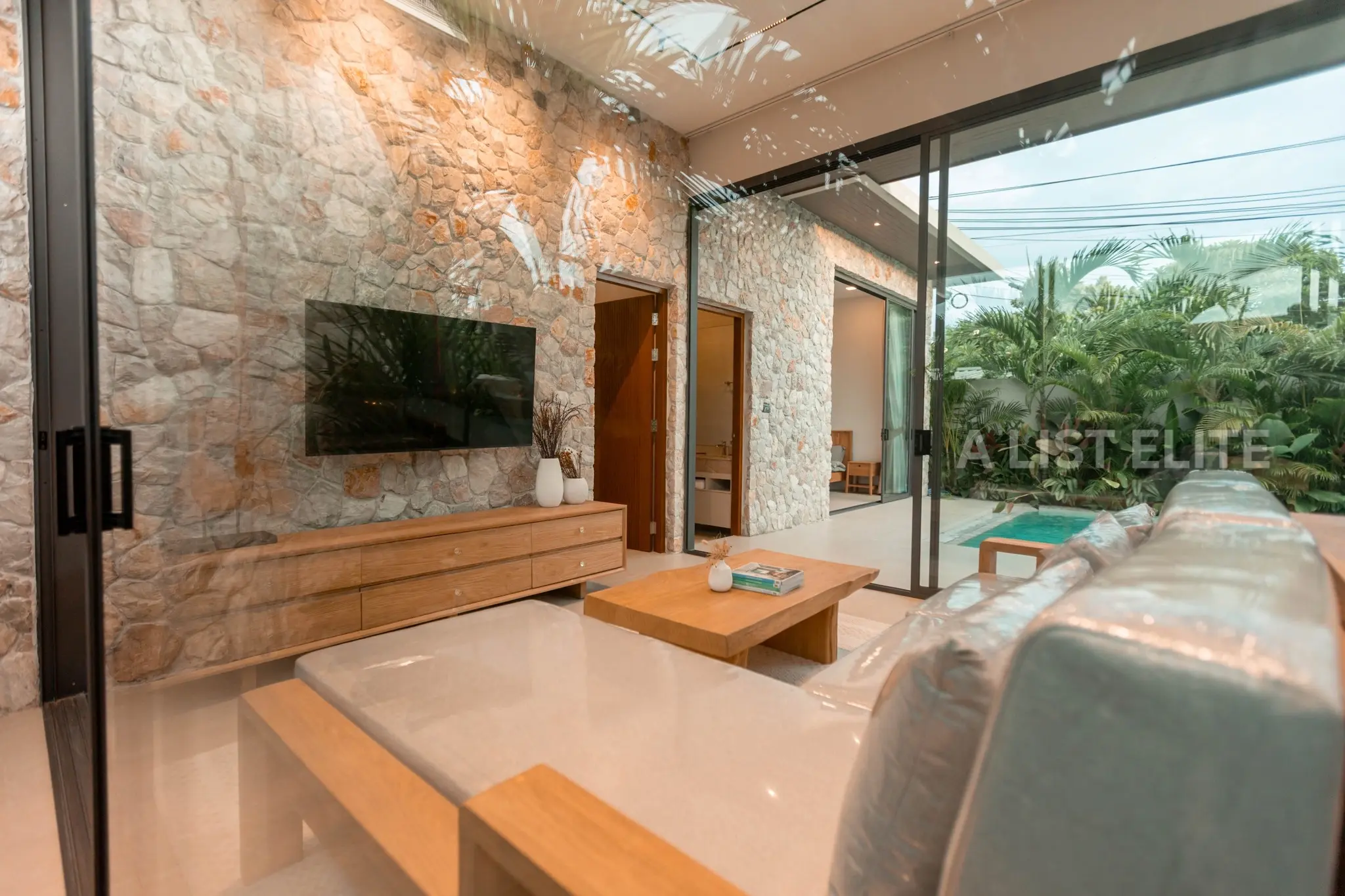 Green View Pool Villa – Pattaya