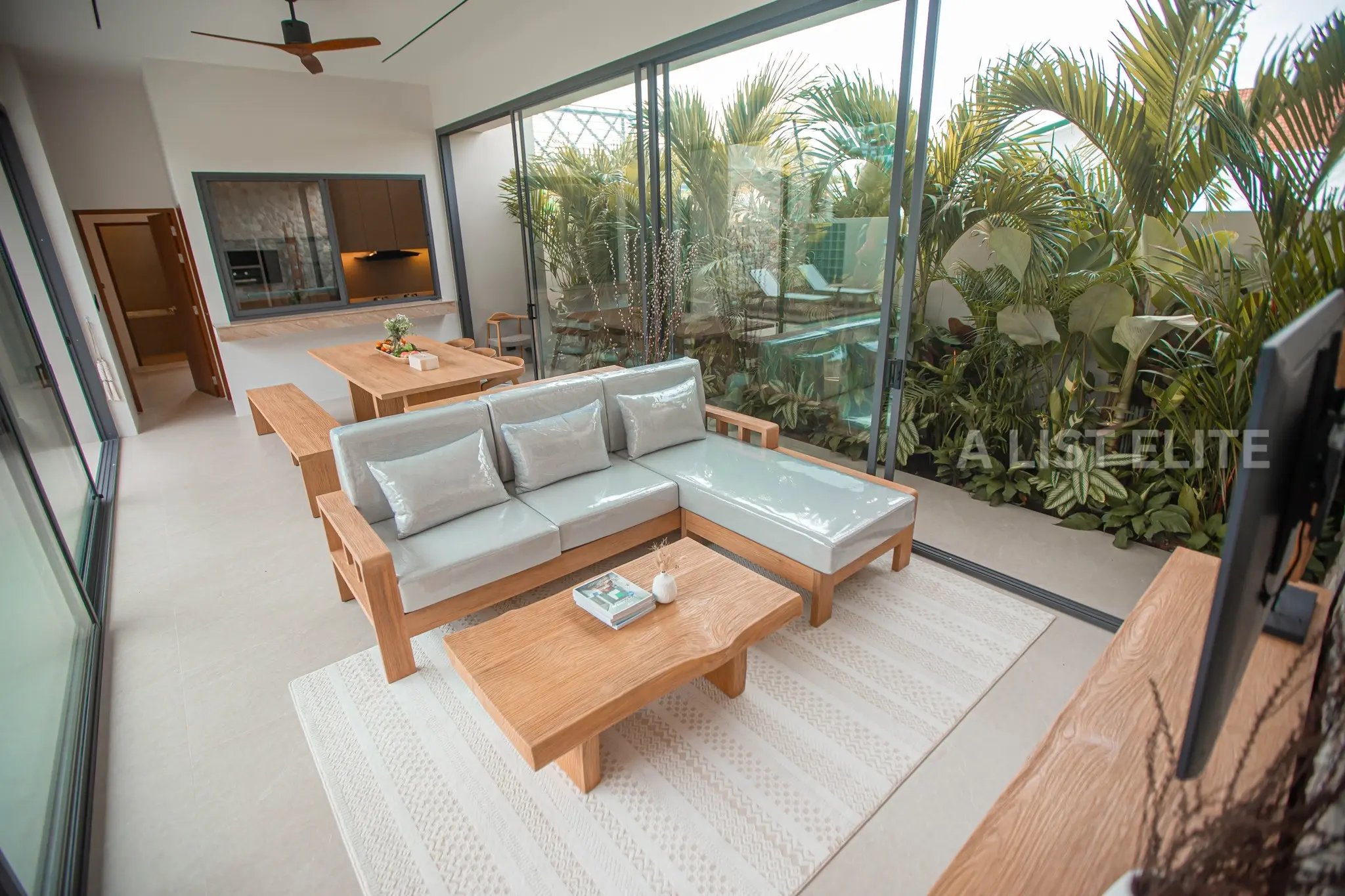 Green View Pool Villa – Pattaya