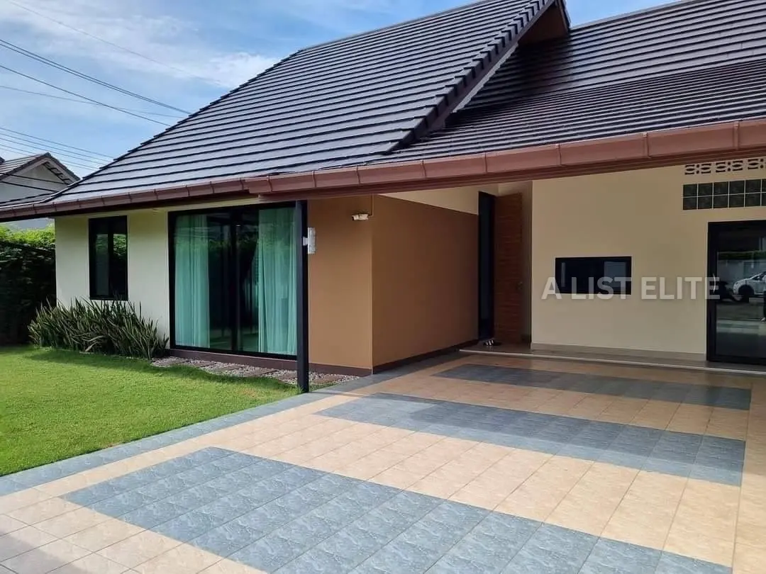 Maison de plain-pied – Huai Yai, Soi Tessaban 1/12