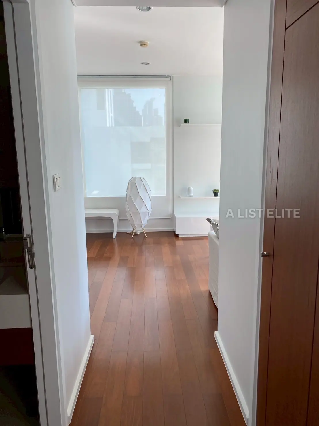 Wind Sukhumvit 23