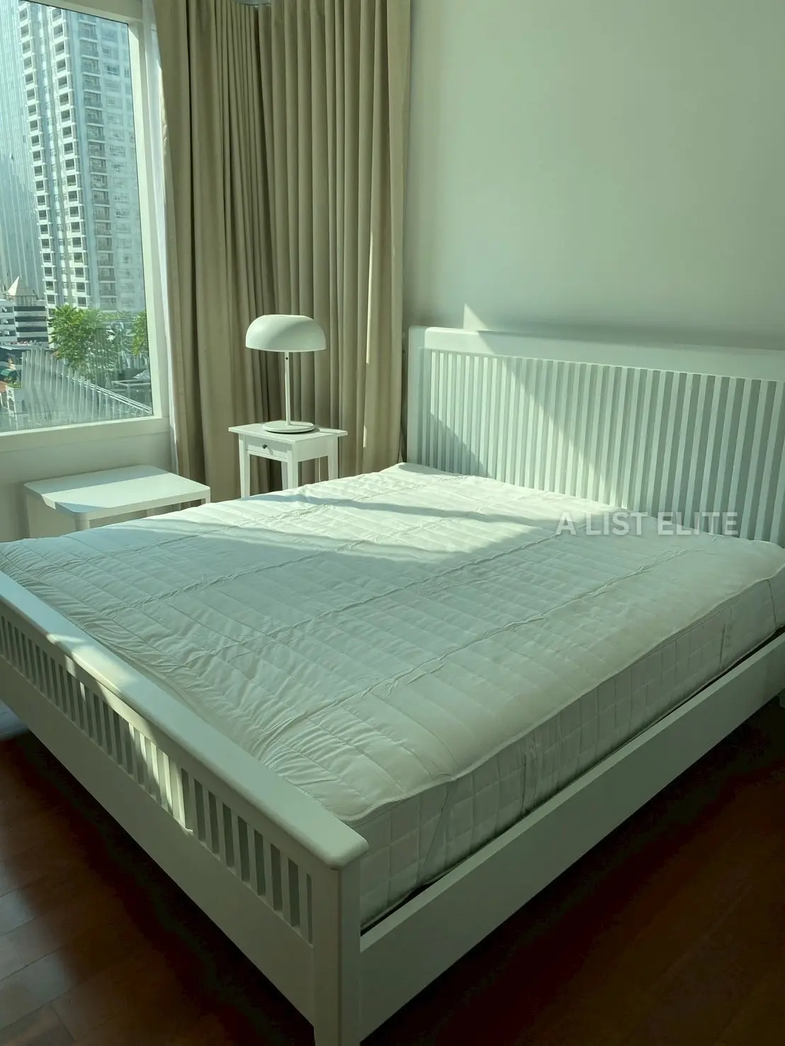 Wind Sukhumvit 23