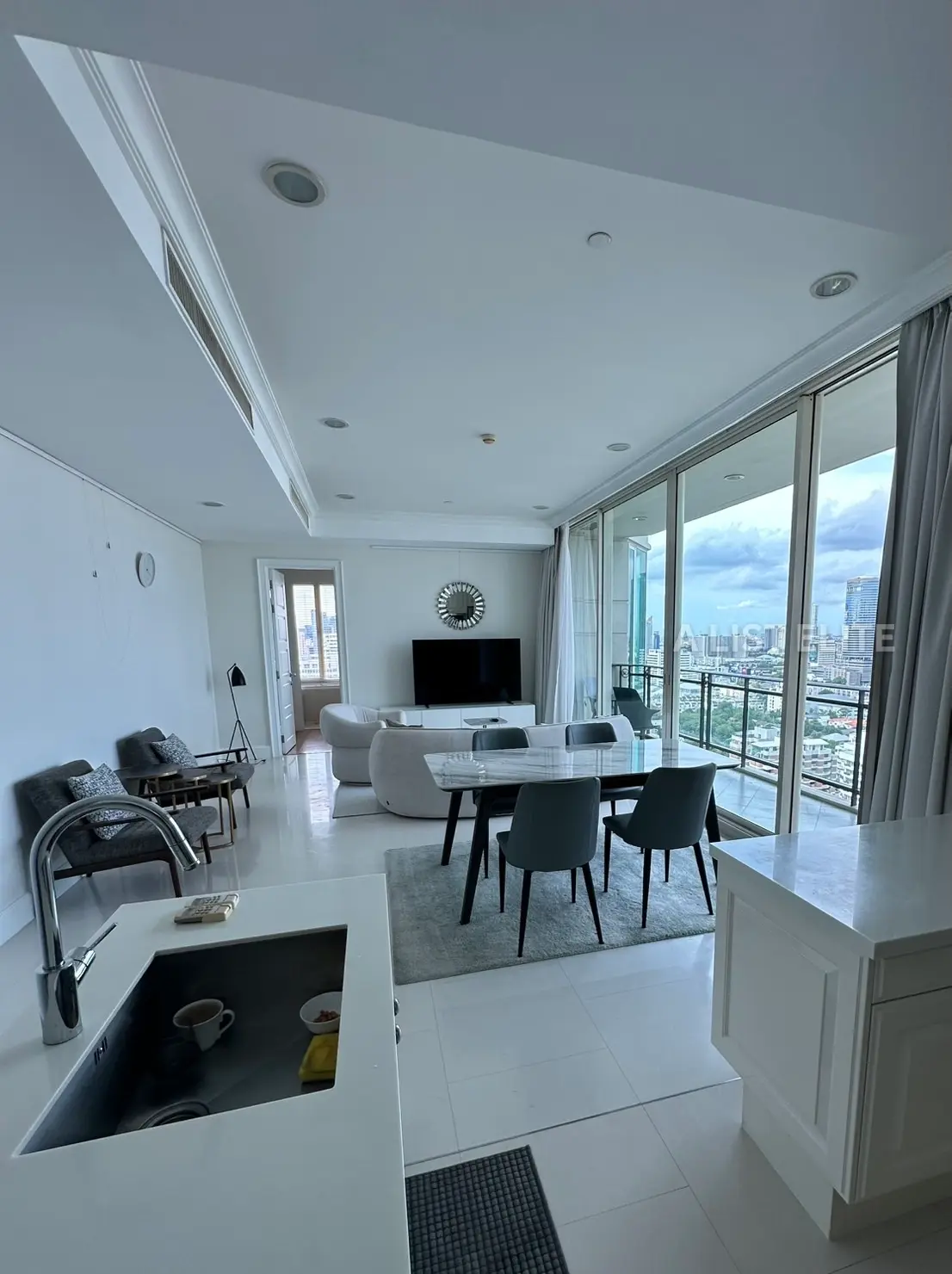 ROYCE Private Residences
