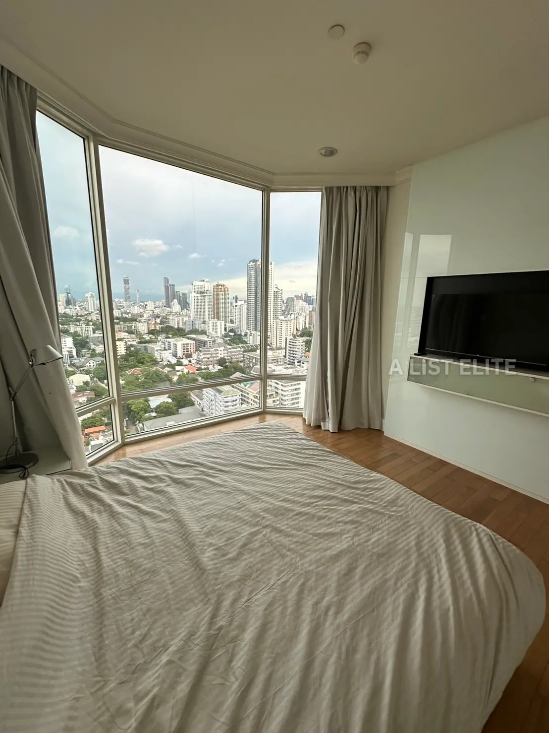 ROYCE Private Residences