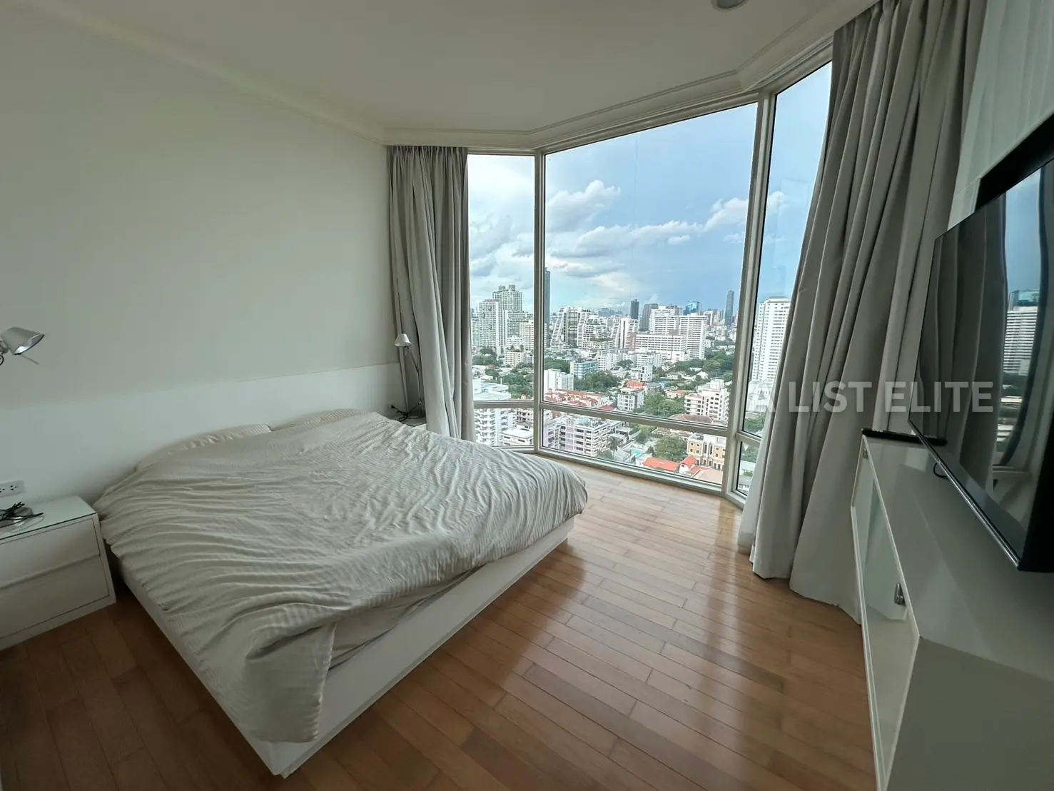 ROYCE Private Residences