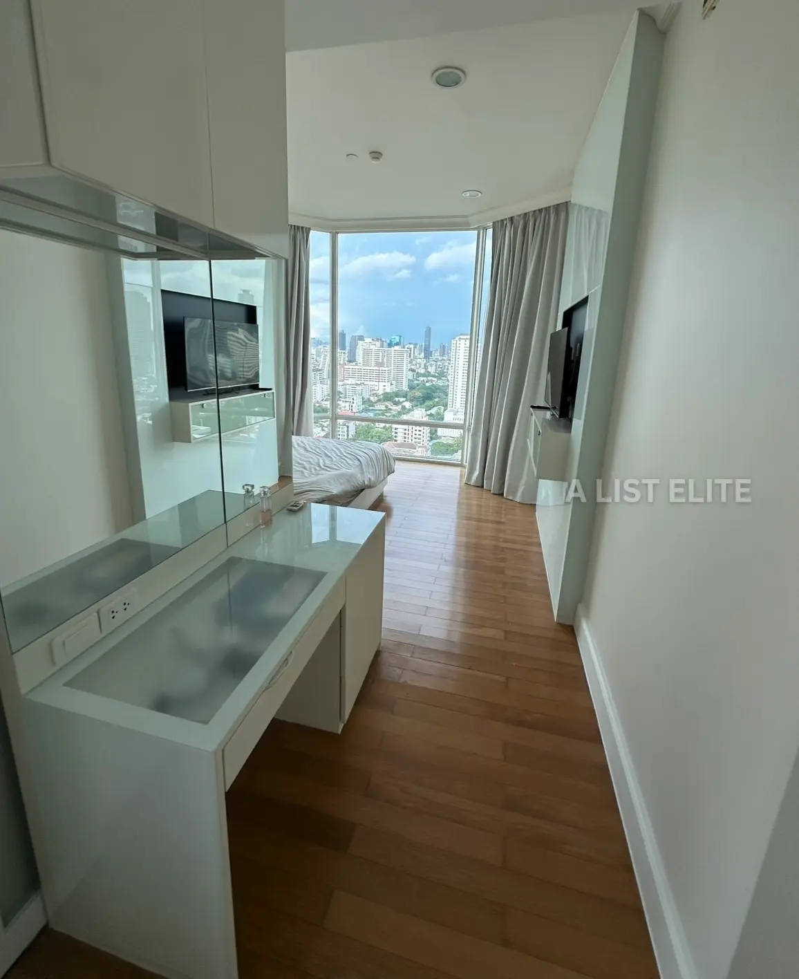 ROYCE Private Residences