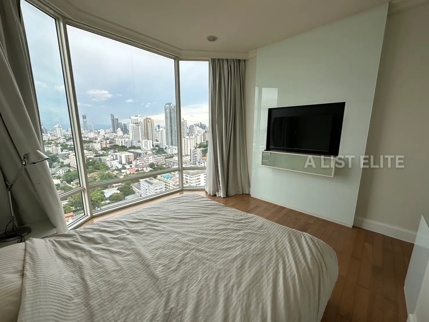ROYCE Private Residences