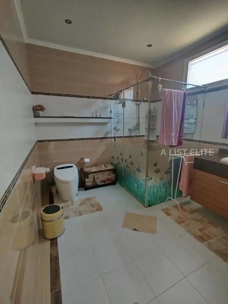 Modern Pool Villa in Pattaya