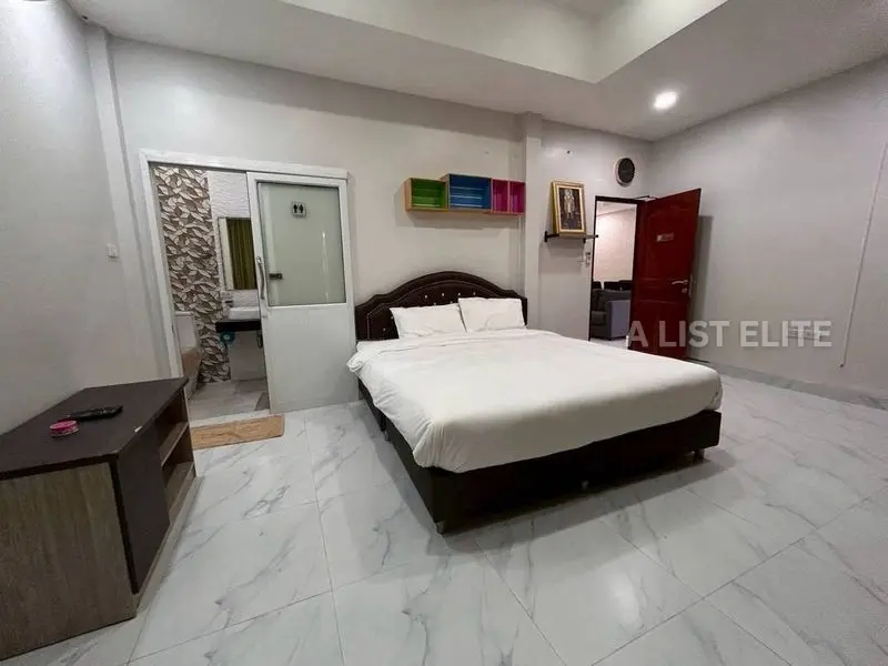 ขายบ้านวิลล่า 4 ห้องนอน – หมู่บ้านเอกมงคล 4 พัทยา