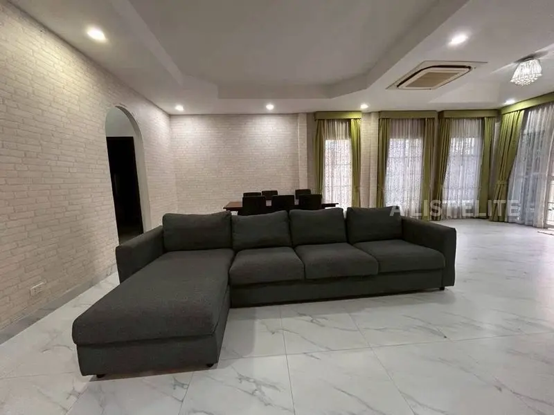 ขายบ้านวิลล่า 4 ห้องนอน – หมู่บ้านเอกมงคล 4 พัทยา