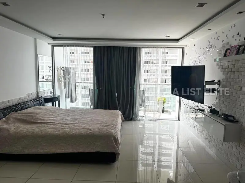 Studio à vendre – Wongamat Tower, Pattaya 