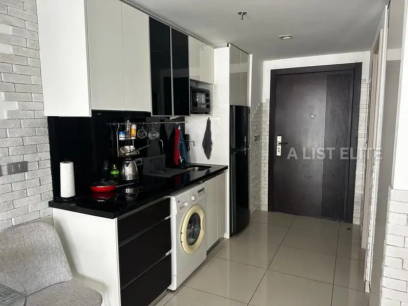 Studio à vendre – Wongamat Tower, Pattaya 
