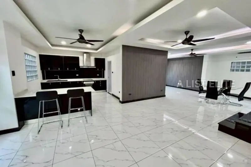 ขายบ้านเดี่ยว – บ้านซอยเนิน พัทยา