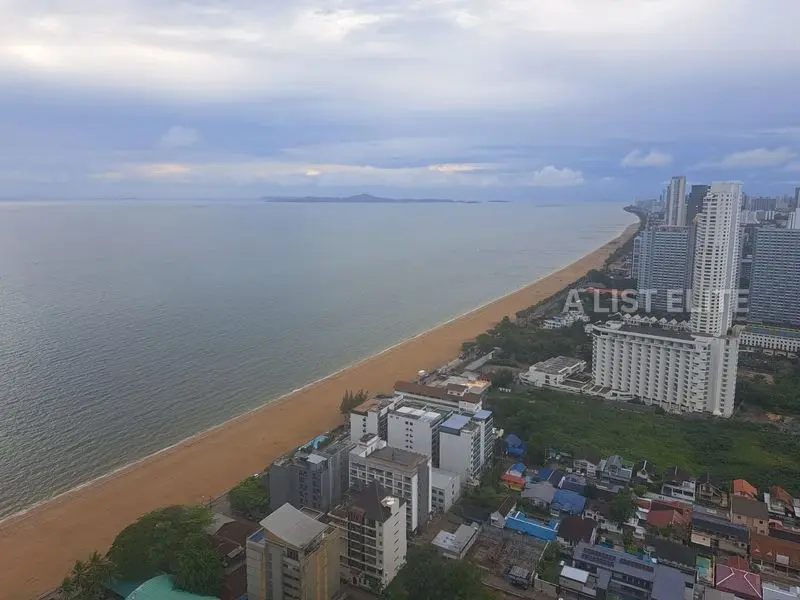 Luxury 1-Bedroom Condo for Rent – Reflection Jomtien Beach Pattaya